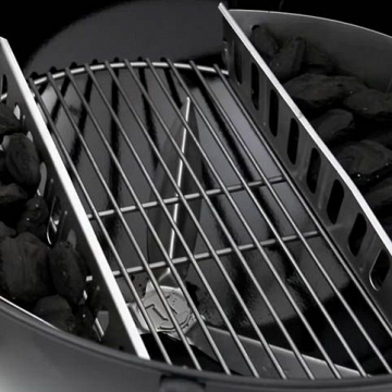 Угольный гриль  Weber Performer Deluxe GBS Gourmet – фотография 12