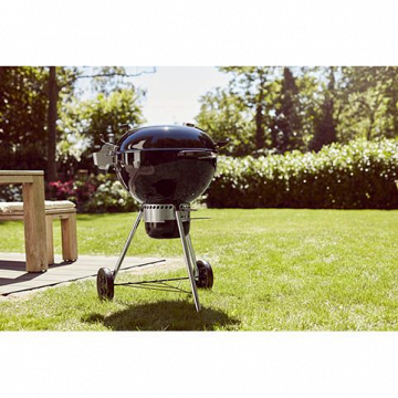 Угольный гриль  Weber Master-Touch GBS Premium E-5770 – фотография 16